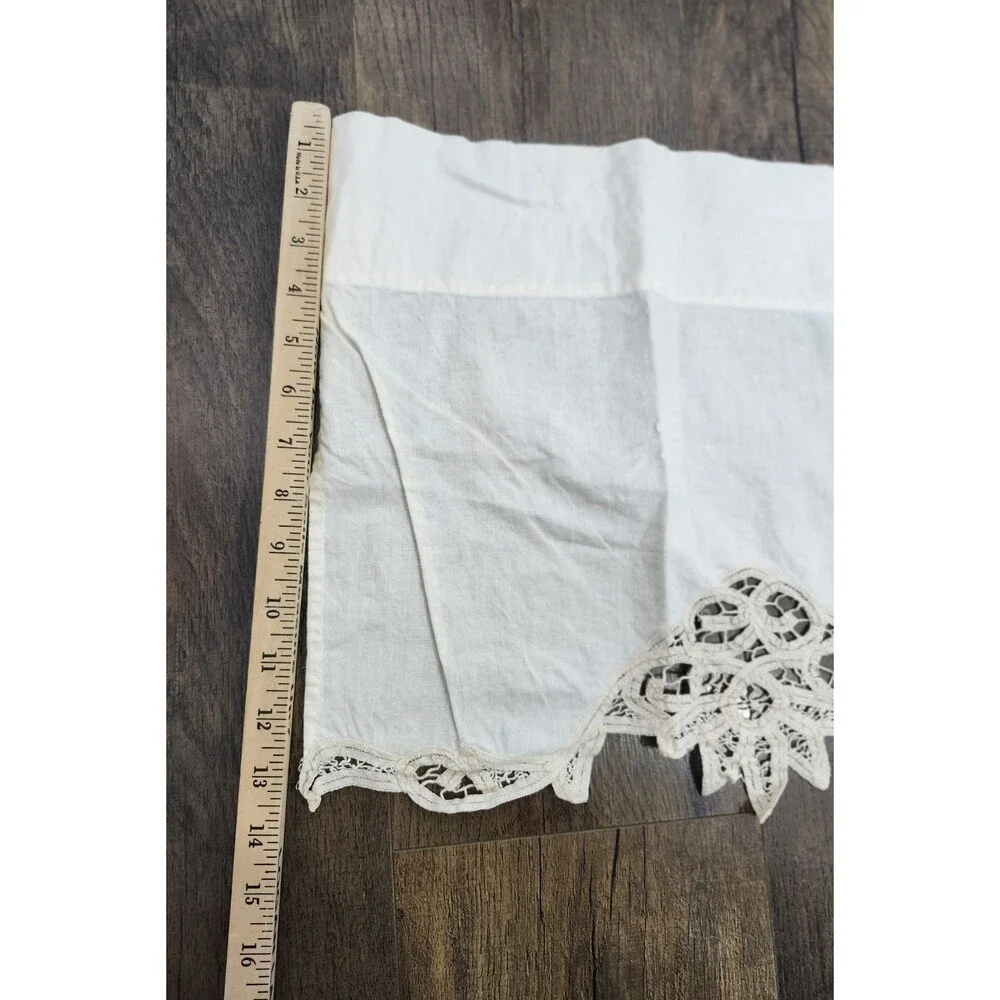 Vintage Lace Valances Set Of 2 Cottage Farmhouse Grandma Cute off white